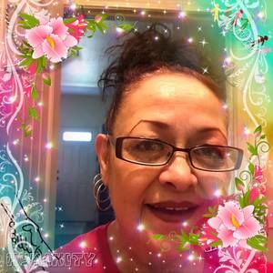 Meet your Posher, Angelique